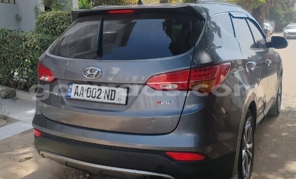 Acheter Occasion Voiture Hyundai Santa Fe Gris à Dakar, Dakar Acheter Occasion Voiture Hyundai Santa Fe Gris à Dakar, Dakar