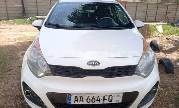 Acheter Occasion Voiture Kia Rio Blanc à Dakar, Dakar Acheter Occasion Voiture Kia Rio Blanc à Dakar, Dakar