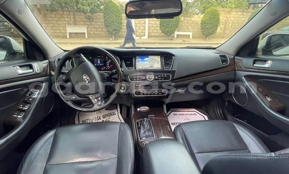 Acheter Occasion Voiture Kia K7 Blanc à Dakar, Dakar Acheter Occasion Voiture Kia K7 Blanc à Dakar, Dakar