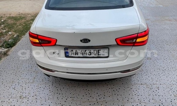 Acheter Occasion Voiture Kia K7 Blanc à Dakar, Dakar Acheter Occasion Voiture Kia K7 Blanc à Dakar, Dakar