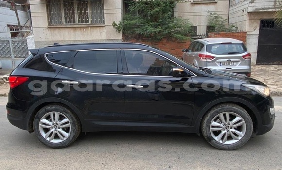 Acheter Occasion Voiture Hyundai Santa Fe Noir à Dakar, Dakar Acheter Occasion Voiture Hyundai Santa Fe Noir à Dakar, Dakar