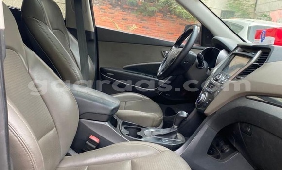 Acheter Occasion Voiture Hyundai Santa Fe Noir à Dakar, Dakar Acheter Occasion Voiture Hyundai Santa Fe Noir à Dakar, Dakar