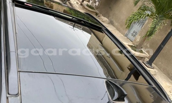 Acheter Occasion Voiture Hyundai Santa Fe Noir à Dakar, Dakar Acheter Occasion Voiture Hyundai Santa Fe Noir à Dakar, Dakar