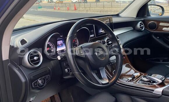 Acheter Import Voiture Mercedes‒Benz GLC Bleu à Dakar, Dakar Acheter Import Voiture Mercedes‒Benz GLC Bleu à Dakar, Dakar