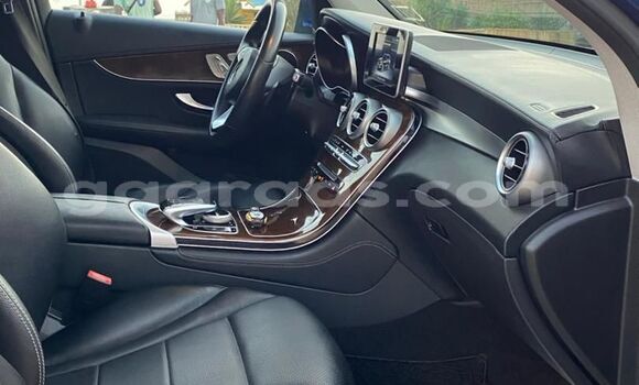 Acheter Import Voiture Mercedes‒Benz GLC Bleu à Dakar, Dakar Acheter Import Voiture Mercedes‒Benz GLC Bleu à Dakar, Dakar