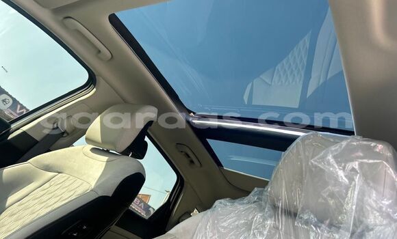 Dieundeu Imported Kia Sportage White Auto in Dakar in Dakar Dieundeu Imported Kia Sportage White Auto in Dakar in Dakar