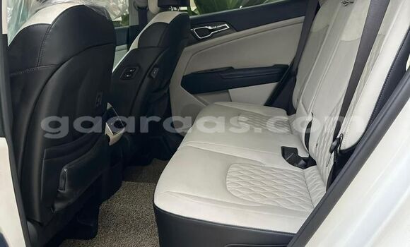 Dieundeu Imported Kia Sportage White Auto in Dakar in Dakar Dieundeu Imported Kia Sportage White Auto in Dakar in Dakar