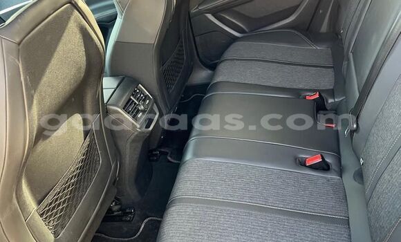 Acheter Import Voiture Peugeot 3008 Gris à Dakar, Dakar Acheter Import Voiture Peugeot 3008 Gris à Dakar, Dakar