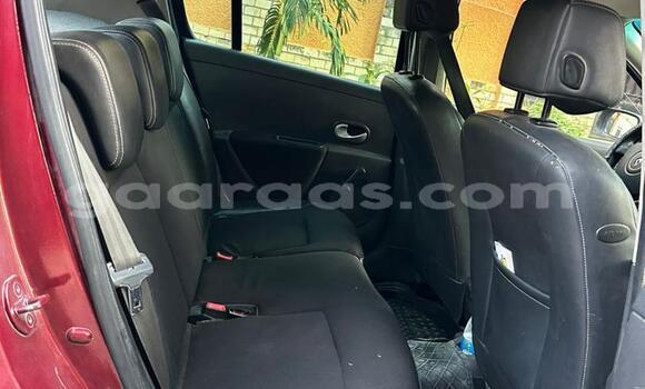 Dieundeu Occasion Renault Clio Red Auto in Dakar in Dakar Dieundeu Occasion Renault Clio Red Auto in Dakar in Dakar