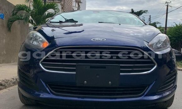 Dieundeu Occasion Ford Fiesta Blue Auto in Dakar in Dakar