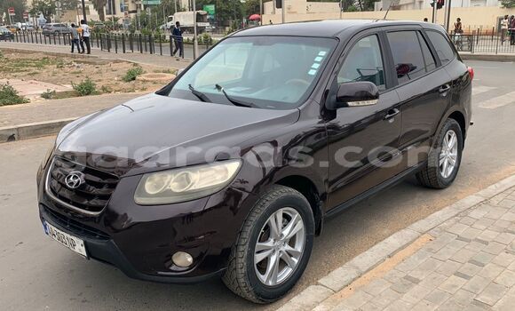 Dieundeu Occasion Hyundai Santa Fe Beige Auto in Dakar in Dakar Dieundeu Occasion Hyundai Santa Fe Beige Auto in Dakar in Dakar