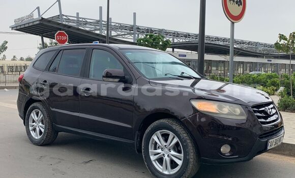 Dieundeu Occasion Hyundai Santa Fe Beige Auto in Dakar in Dakar Dieundeu Occasion Hyundai Santa Fe Beige Auto in Dakar in Dakar