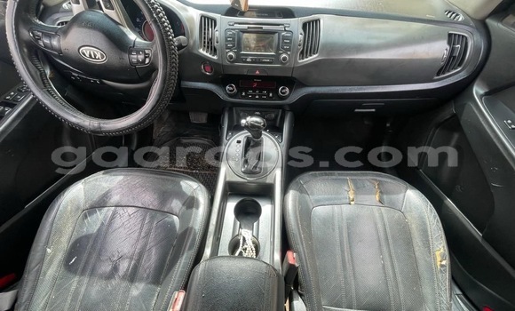 Dieundeu Occasion Kia Sportage Silver Auto in Dakar in Dakar Dieundeu Occasion Kia Sportage Silver Auto in Dakar in Dakar