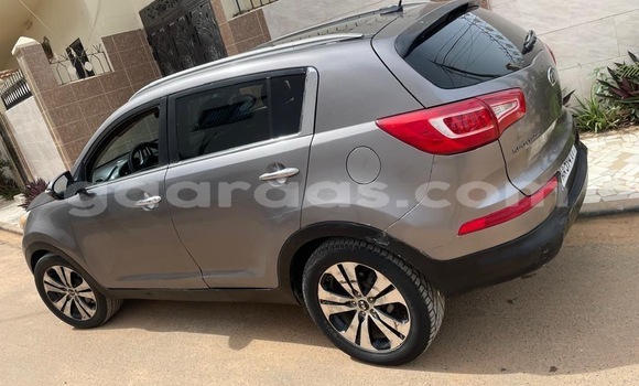 Dieundeu Occasion Kia Sportage Silver Auto in Dakar in Dakar Dieundeu Occasion Kia Sportage Silver Auto in Dakar in Dakar