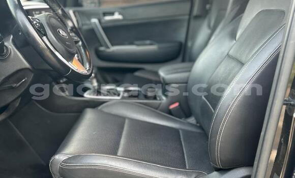Acheter Occasion Voiture Kia Sportage Noir à Dakar, Dakar Acheter Occasion Voiture Kia Sportage Noir à Dakar, Dakar