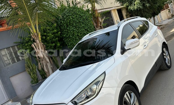 Acheter Occasion Voiture Hyundai Tucson Blanc à Dakar, Dakar Acheter Occasion Voiture Hyundai Tucson Blanc à Dakar, Dakar