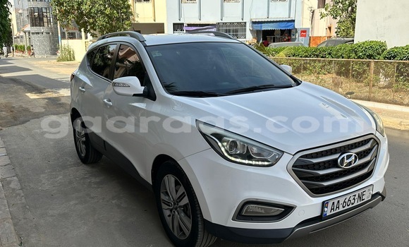 Acheter Occasion Voiture Hyundai Tucson Blanc à Dakar, Dakar Acheter Occasion Voiture Hyundai Tucson Blanc à Dakar, Dakar