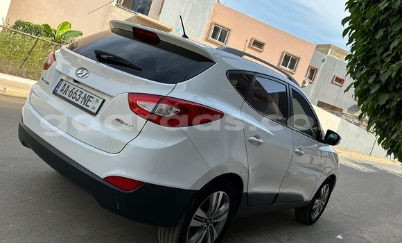 Acheter Occasion Voiture Hyundai Tucson Blanc à Dakar, Dakar Acheter Occasion Voiture Hyundai Tucson Blanc à Dakar, Dakar