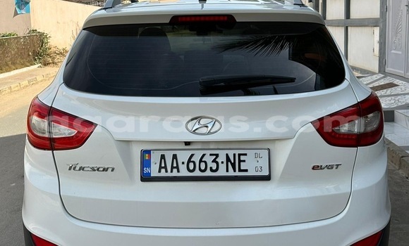 Acheter Occasion Voiture Hyundai Tucson Blanc à Dakar, Dakar Acheter Occasion Voiture Hyundai Tucson Blanc à Dakar, Dakar