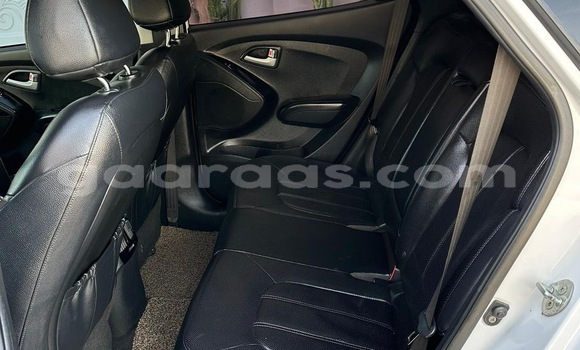 Acheter Occasion Voiture Hyundai Tucson Blanc à Dakar, Dakar Acheter Occasion Voiture Hyundai Tucson Blanc à Dakar, Dakar