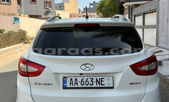 Acheter Occasion Voiture Hyundai Tucson Blanc à Dakar, Dakar Acheter Occasion Voiture Hyundai Tucson Blanc à Dakar, Dakar