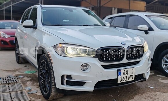 Acheter Occasion Voiture BMW X5 Blanc à Dakar, Dakar Acheter Occasion Voiture BMW X5 Blanc à Dakar, Dakar