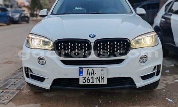 Acheter Occasion Voiture BMW X5 Blanc à Dakar, Dakar Acheter Occasion Voiture BMW X5 Blanc à Dakar, Dakar