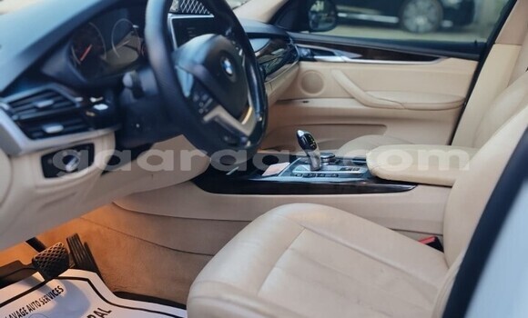 Acheter Occasion Voiture BMW X5 Blanc à Dakar, Dakar Acheter Occasion Voiture BMW X5 Blanc à Dakar, Dakar