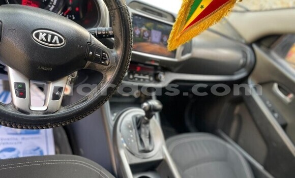 Acheter Occasion Voiture Kia Sportage Noir à Dakar, Dakar Acheter Occasion Voiture Kia Sportage Noir à Dakar, Dakar