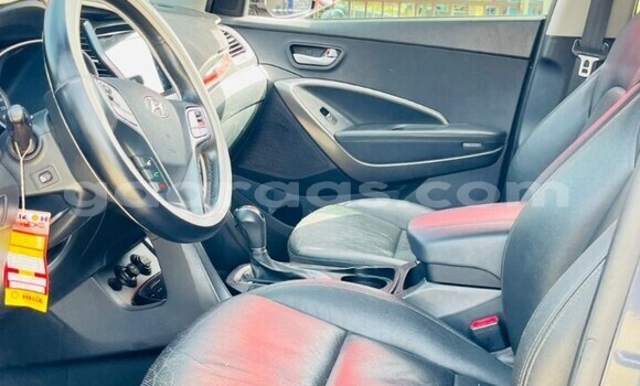 Dieundeu Occasion Hyundai Santa Fe Other Auto in Dakar in Dakar Dieundeu Occasion Hyundai Santa Fe Other Auto in Dakar in Dakar