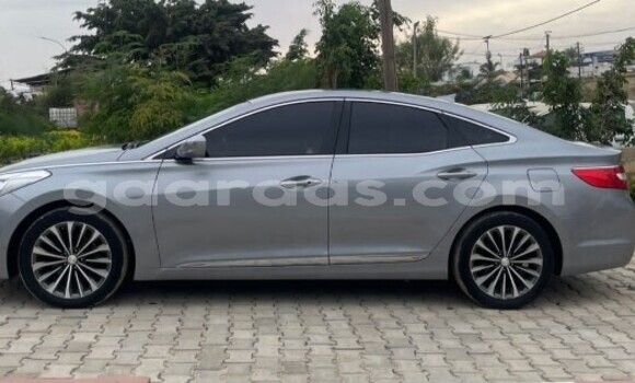 Acheter Occasion Voiture Hyundai Grandeur Autre à Dakar, Dakar Acheter Occasion Voiture Hyundai Grandeur Autre à Dakar, Dakar