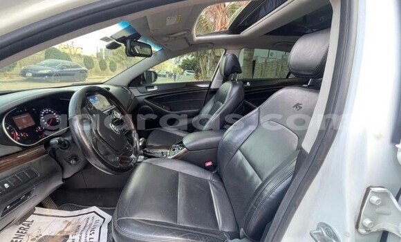 Acheter Occasion Voiture Kia K7 Blanc à Dakar, Dakar Acheter Occasion Voiture Kia K7 Blanc à Dakar, Dakar