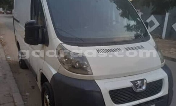 Dieundeu Occasion Peugeot Bipper White Auto in Dakar in Dakar Dieundeu Occasion Peugeot Bipper White Auto in Dakar in Dakar