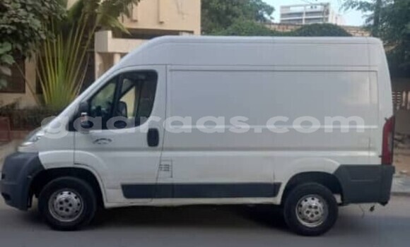 Dieundeu Occasion Peugeot Bipper White Auto in Dakar in Dakar Dieundeu Occasion Peugeot Bipper White Auto in Dakar in Dakar