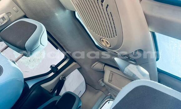 Buy Import Peugeot 5008 Silver Car in Dakar in Dakar Buy Import Peugeot 5008 Silver Car in Dakar in Dakar