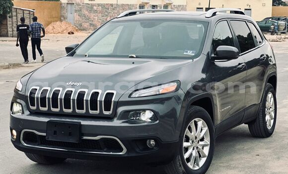 Buy Import Jeep Cherokee Black Car in Dakar in Dakar Buy Import Jeep Cherokee Black Car in Dakar in Dakar