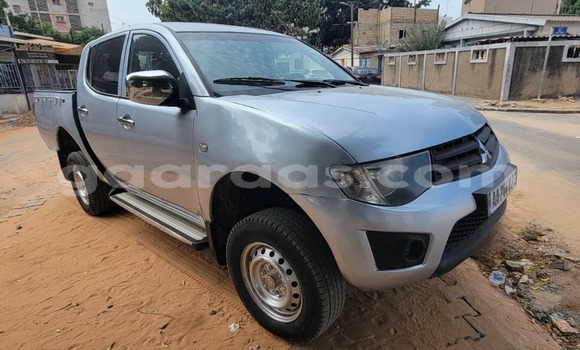 Acheter Occasion Voiture Mitsubishi L200 Gris à Dakar, Dakar Acheter Occasion Voiture Mitsubishi L200 Gris à Dakar, Dakar