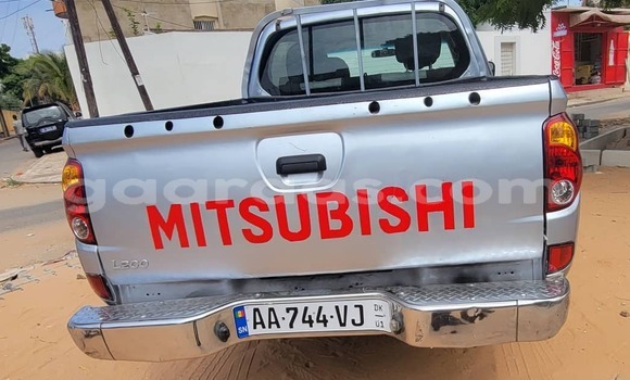 Acheter Occasion Voiture Mitsubishi L200 Gris à Dakar, Dakar Acheter Occasion Voiture Mitsubishi L200 Gris à Dakar, Dakar
