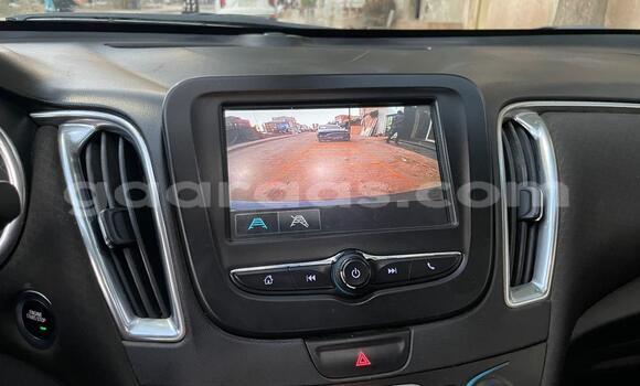 Dieundeu Occasion Chevrolet Malibu Beige Auto in Dakar in Dakar Dieundeu Occasion Chevrolet Malibu Beige Auto in Dakar in Dakar