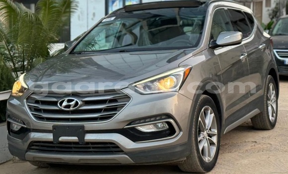 Acheter Occasion Voiture Hyundai Santa Fe Gris à Dakar, Dakar Acheter Occasion Voiture Hyundai Santa Fe Gris à Dakar, Dakar