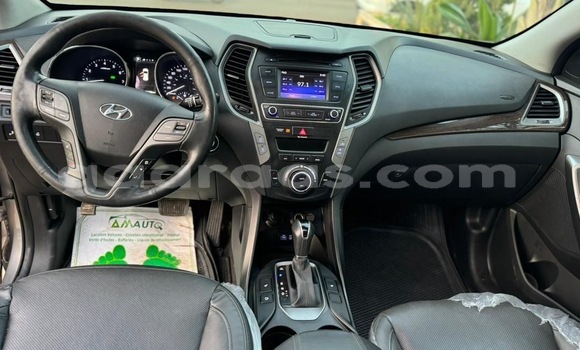 Acheter Occasion Voiture Hyundai Santa Fe Gris à Dakar, Dakar Acheter Occasion Voiture Hyundai Santa Fe Gris à Dakar, Dakar