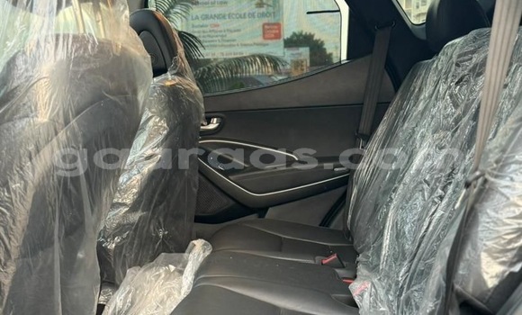 Acheter Occasion Voiture Hyundai Santa Fe Gris à Dakar, Dakar Acheter Occasion Voiture Hyundai Santa Fe Gris à Dakar, Dakar