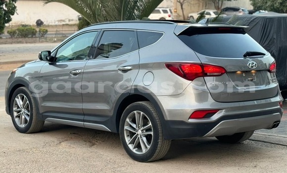 Acheter Occasion Voiture Hyundai Santa Fe Gris à Dakar, Dakar Acheter Occasion Voiture Hyundai Santa Fe Gris à Dakar, Dakar