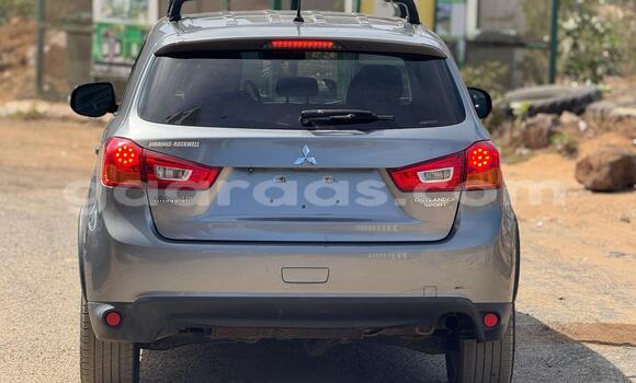 Acheter Import Voiture Mitsubishi RVR Gris à Dakar, Dakar Acheter Import Voiture Mitsubishi RVR Gris à Dakar, Dakar