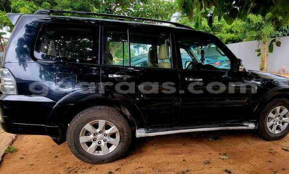 Acheter Occasion Voiture Mitsubishi Pajero Noir à Dakar, Dakar Acheter Occasion Voiture Mitsubishi Pajero Noir à Dakar, Dakar