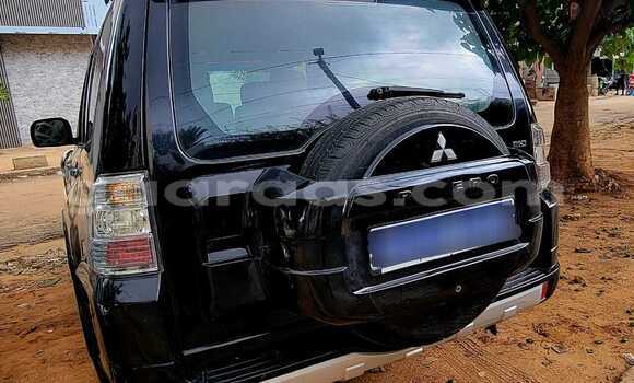 Acheter Occasion Voiture Mitsubishi Pajero Noir à Dakar, Dakar Acheter Occasion Voiture Mitsubishi Pajero Noir à Dakar, Dakar
