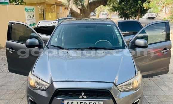 Buy Used Mitsubishi RVR Silver Car in Dakar in Dakar Buy Used Mitsubishi RVR Silver Car in Dakar in Dakar