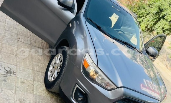 Buy Used Mitsubishi RVR Silver Car in Dakar in Dakar Buy Used Mitsubishi RVR Silver Car in Dakar in Dakar