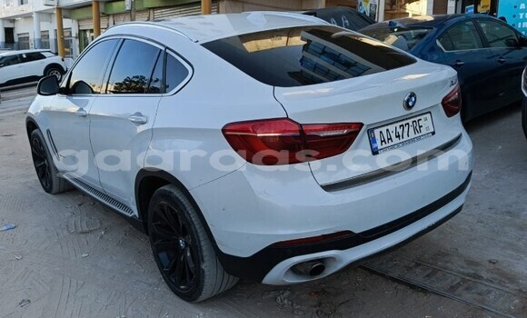 Acheter Occasion Voiture BMW X6 Blanc à Dakar, Dakar Acheter Occasion Voiture BMW X6 Blanc à Dakar, Dakar