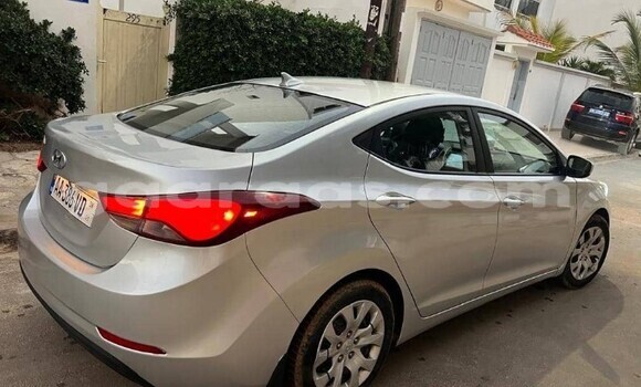 Buy Used Hyundai Elantra Silver Car in Dakar in Dakar Buy Used Hyundai Elantra Silver Car in Dakar in Dakar